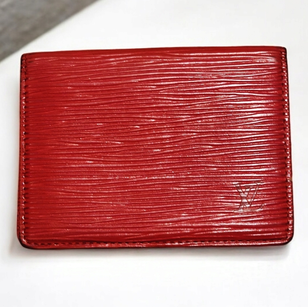 LOUIS VUITTON EPI BI-FOLD RED LEATHER ID/CARD HOlder